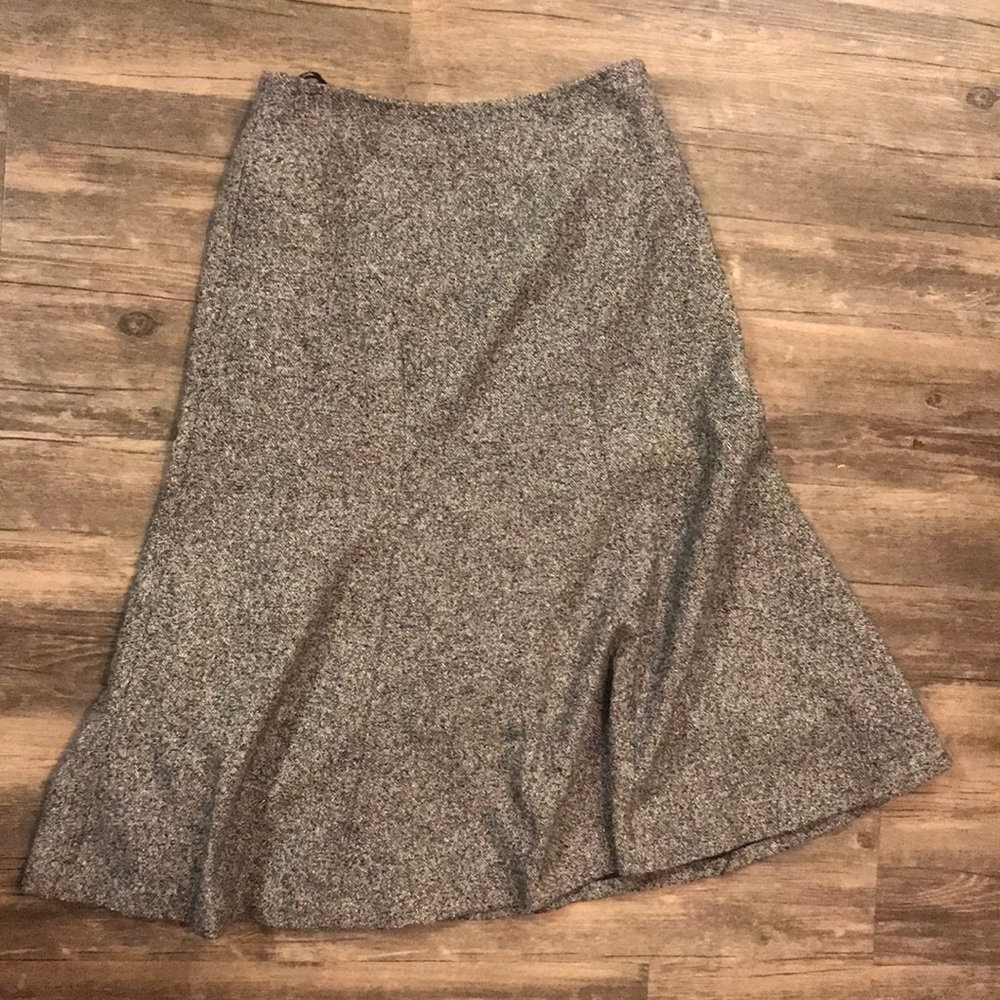 Grey pencil skirt